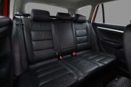 
										Volkswagen Golf 1.6 TDI 4MOTION full									