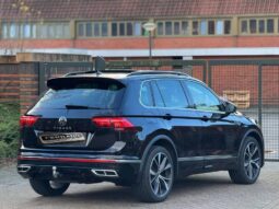 
										VOLKSWAGEN Tiguan R-Line full									