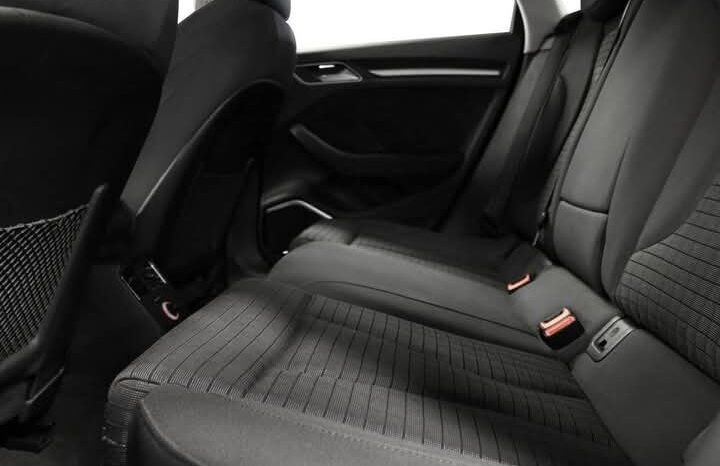 
								Audi A3 Quattro 184hk TDI Aut | Ligne S full									