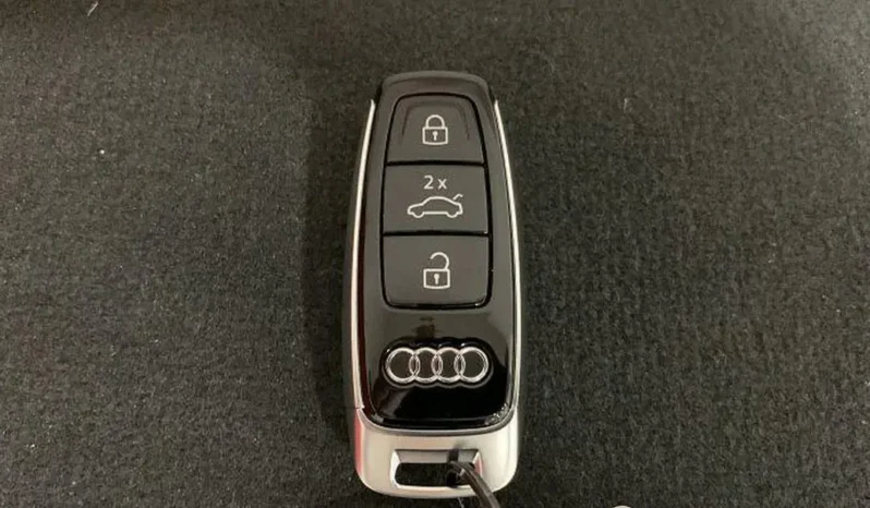 
								Audi A6 Avant full									