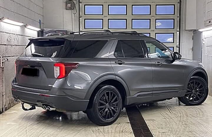 
								Ford Explorer Hybride/Ecoboost/7 places/ST-Line full									
