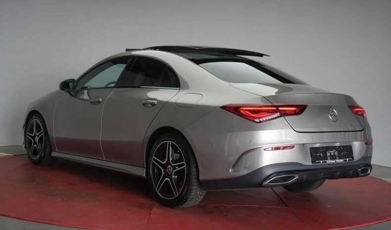 
								Mercedes-Benz CLA 180 7G-DCT AMG full									