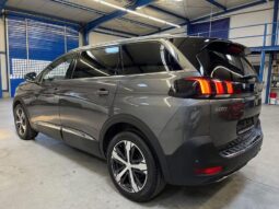 
										Peugeot 5008 GT-Line 1.2 PureTech full									