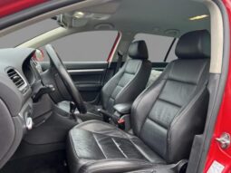 
										Volkswagen Golf 1.6 TDI 4MOTION full									