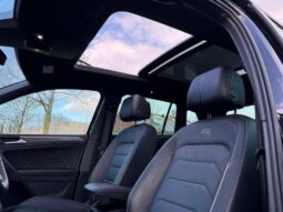 
										VOLKSWAGEN Tiguan R-Line full									