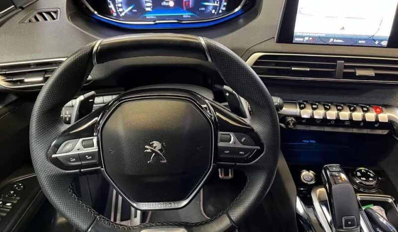 
								Peugeot 5008 GT-Line 1.2 PureTech full									