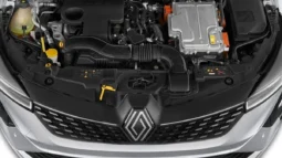 
										Renault Clio full									