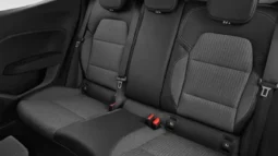 
										Renault Clio full									