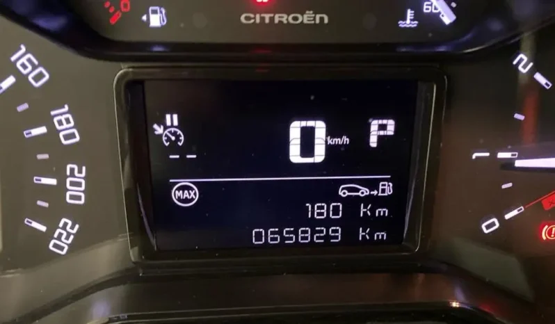 
								Citroen C3 Aircross full									