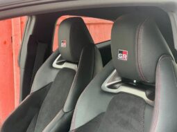 
										TOYOTA Yaris 1.6 GR Sport full									