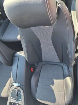 
										Mercedes-Benz Classe E 220d full									