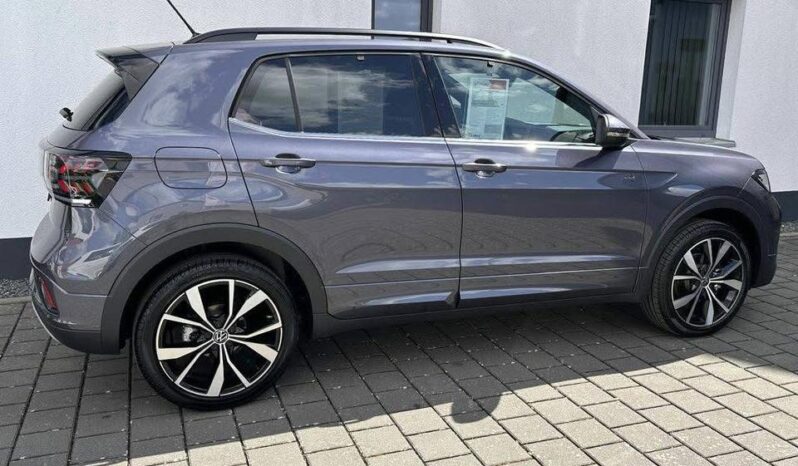 
								Volkswagen T-Cross 1.0 TSI R-Line full									