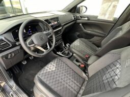 
										Volkswagen T-Cross 1.0 TSI R-Line full									